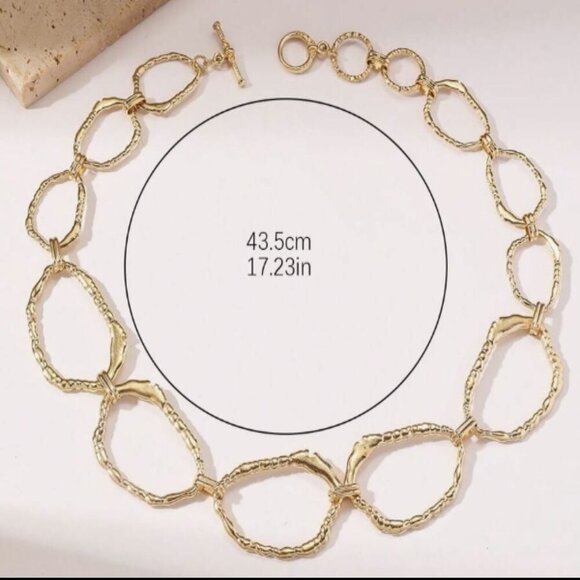 Chunky Irregular Link Necklace – Gold Statement Piece - Picture 2 of 2